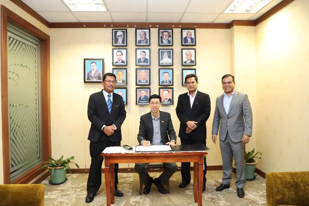 Courtesy Visit to the Jabatan Penilaian dan Pengurusan Harta Director General’s Office